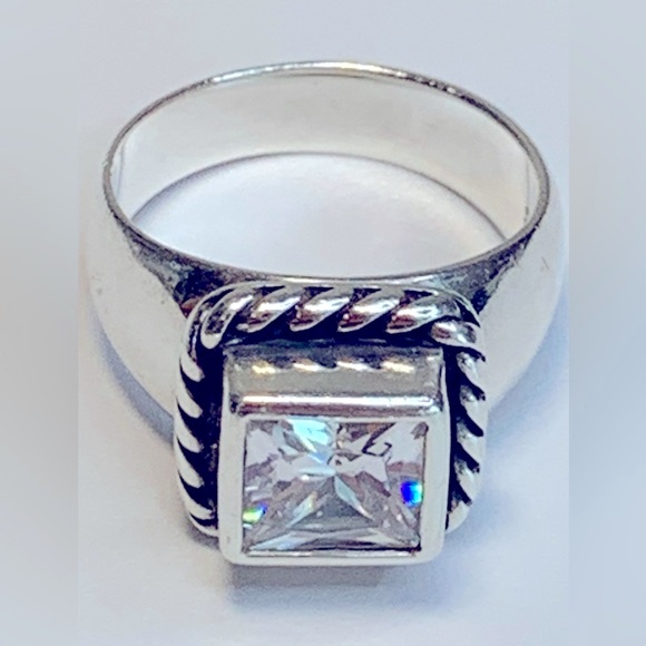 Silpada Vintage Sterling Silver & Square Faceted CZ Ring - Picture 8 of 12
